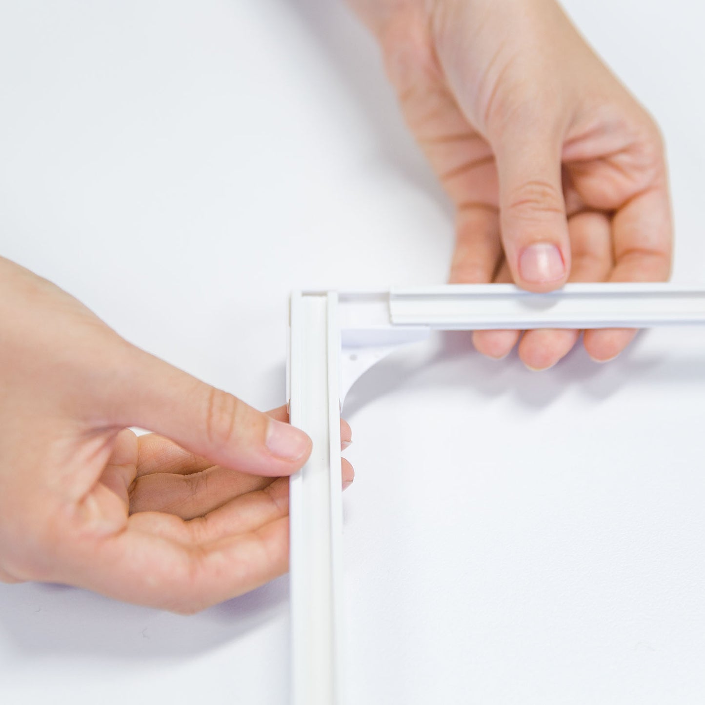 Magnetic Insect Screen Kit Parts Pack